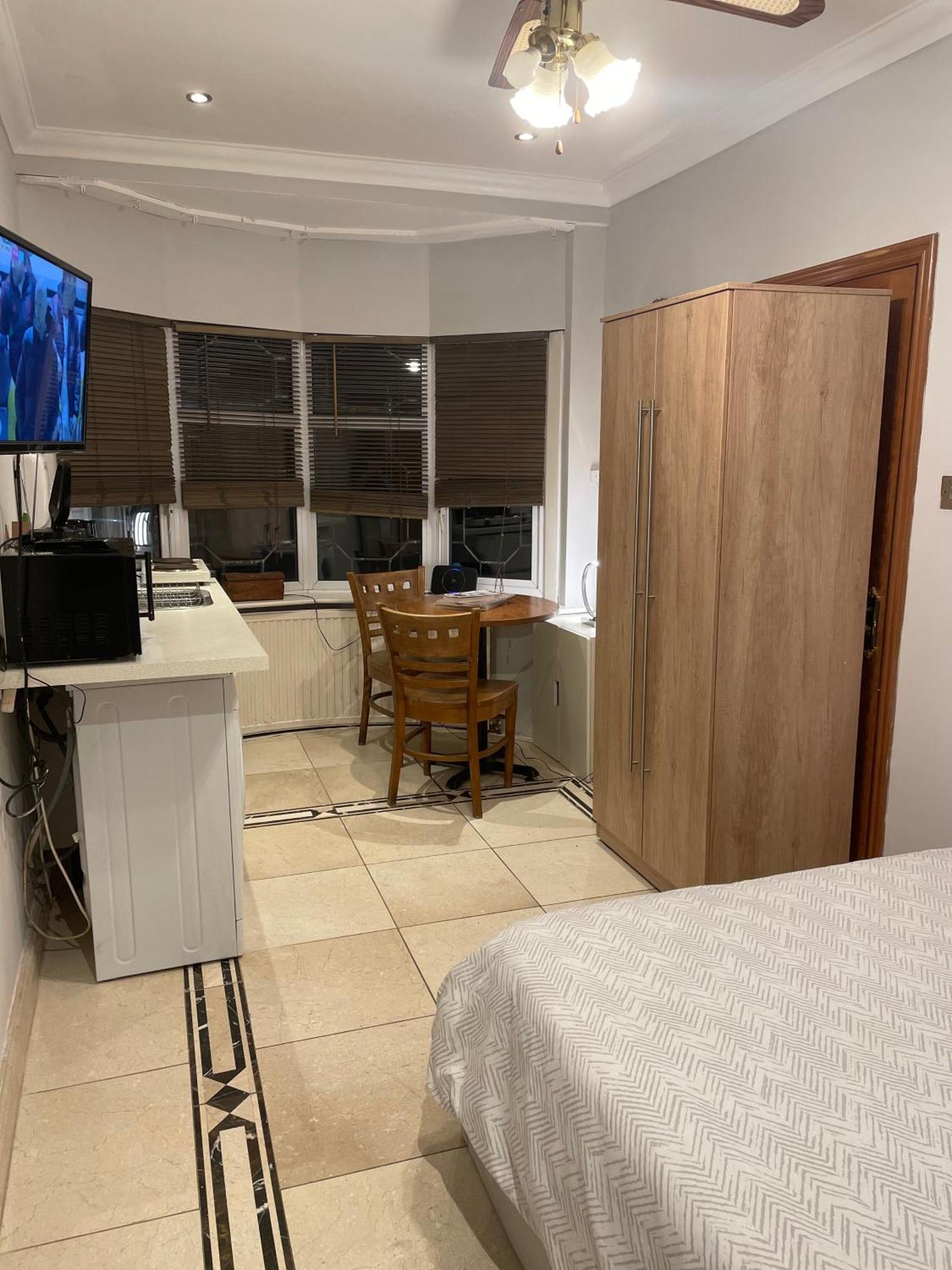 North London Studio Apartment 外观 照片